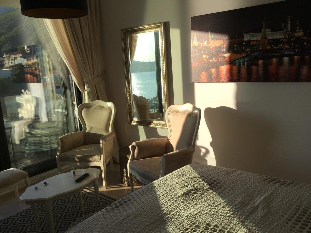 Apartment Sunset Rafailovici Exterior photo