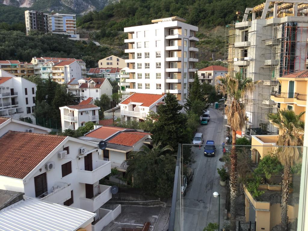 Apartment Sunset Rafailovici Exterior photo